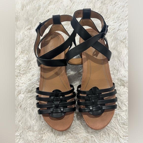 Vionic Clarisa Raffia Sandal - Size 9.5 - Picture 3 of 9